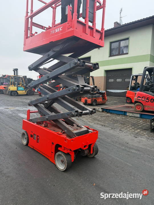 mała zwyżka nożycowa podnośnik elektryczny