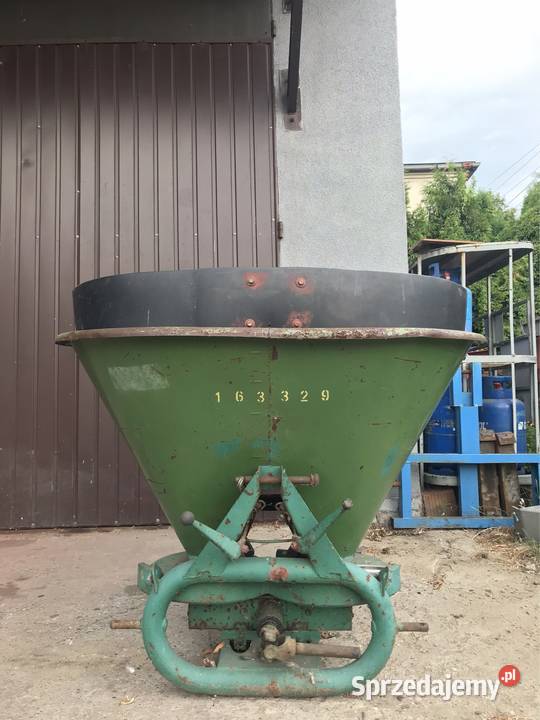 Rozsiewacz amazone 300l