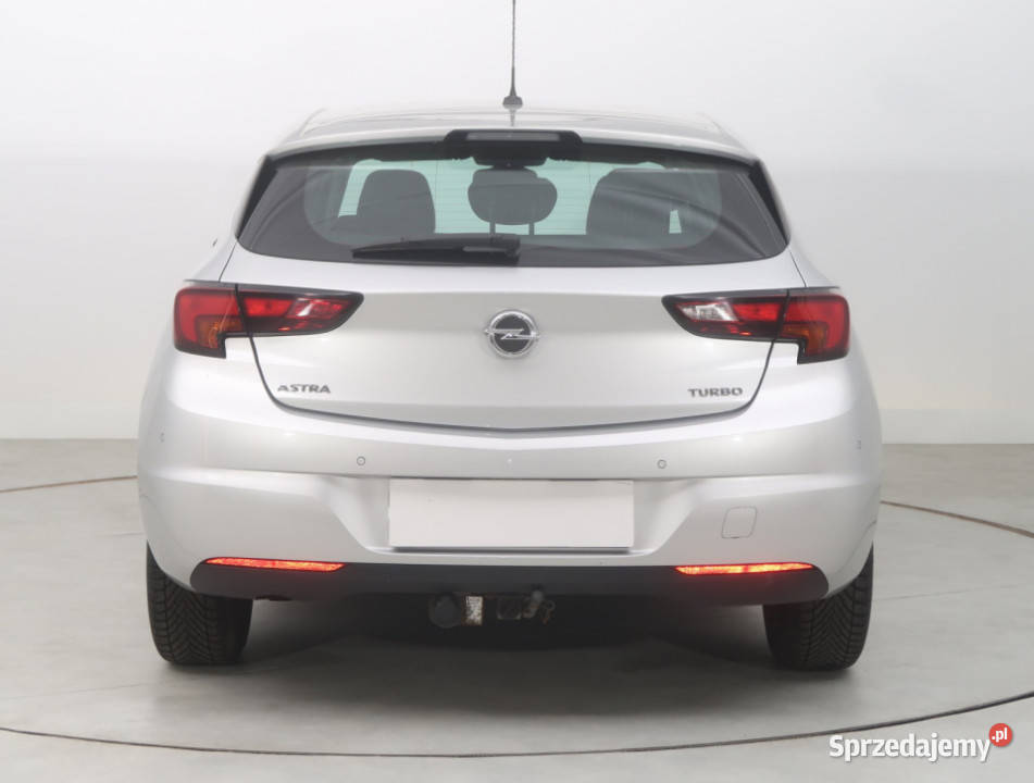 Opel Astra 14 T Bielany Wrocławskie