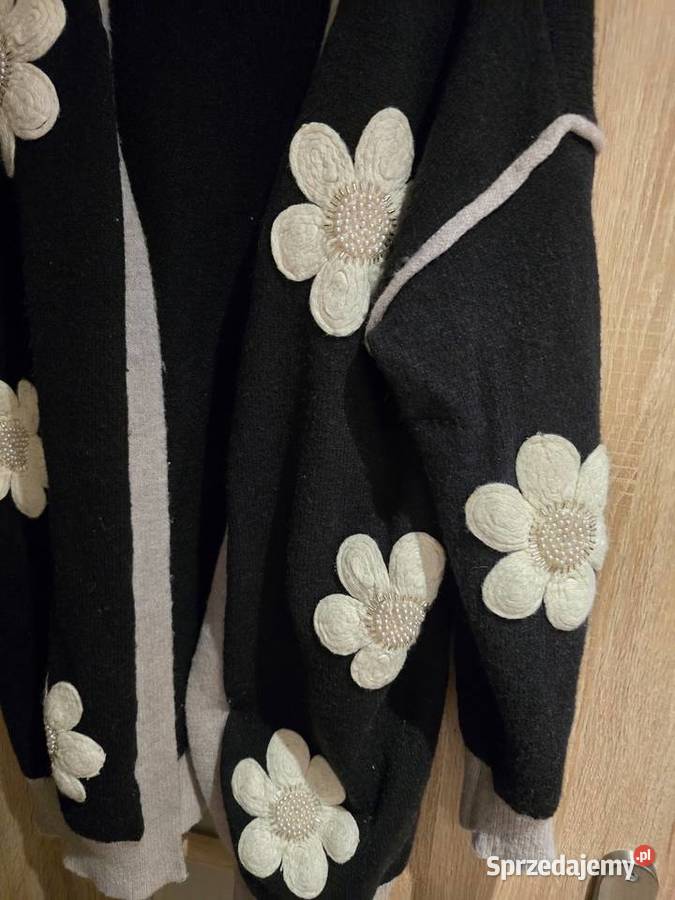 Nowy sweter wysadzany kamieniami Rozpinane  Swetry i golfy Bytom