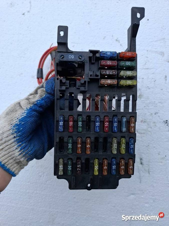 Sterownik Skrzynka Bezpieczników Mercedes CLK Wisznice