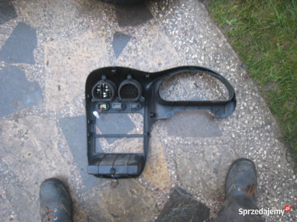 Ramka obudowa zegarów kokpitu dekor Daewoo Matiz Rok produkcji 2000 małopolskie Kraków
