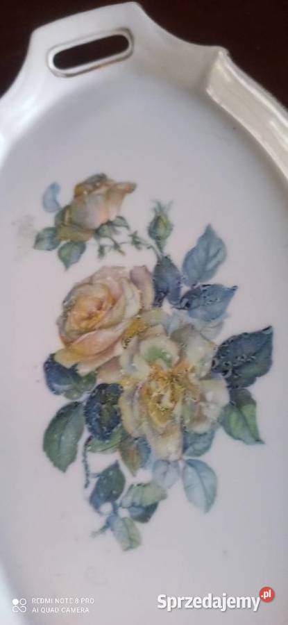 Patera różane bukiety na białej porcelanie Gdańsk