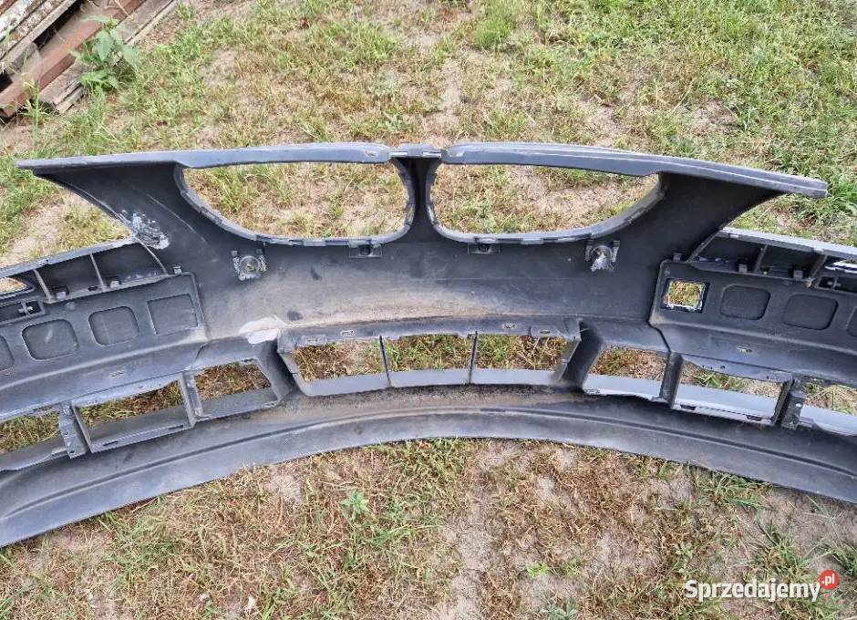 ZDERZAK przód przedni BMW 5 E60 osobowe Bydgoszcz