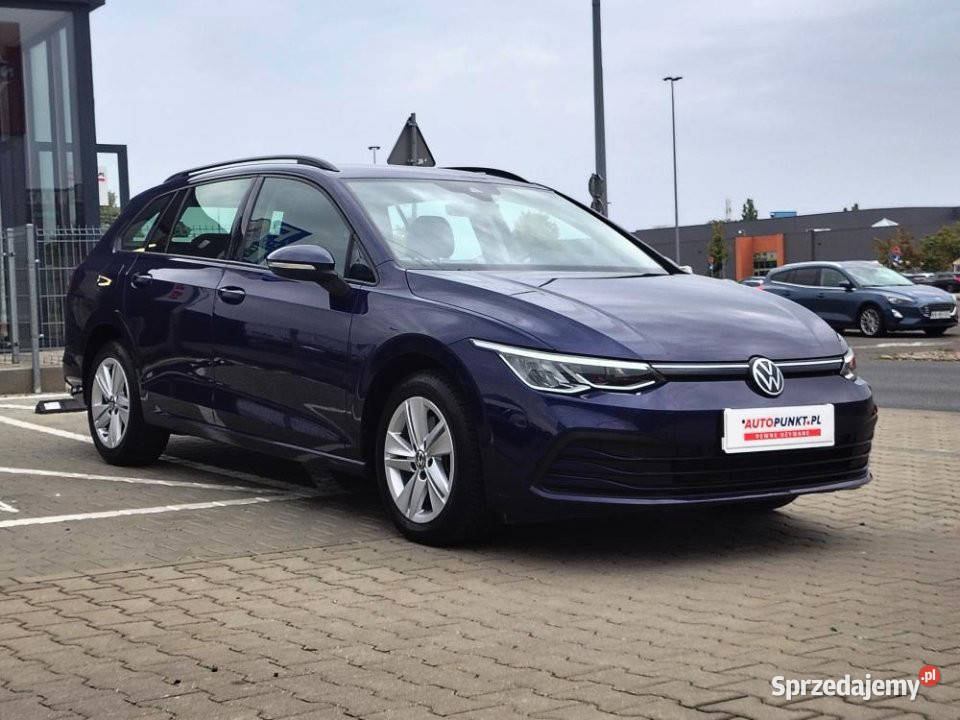 Volkswagen Golf 2023r bezwypadkowy ACC ASO Poznań