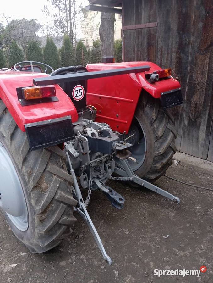Massey Ferguson 255