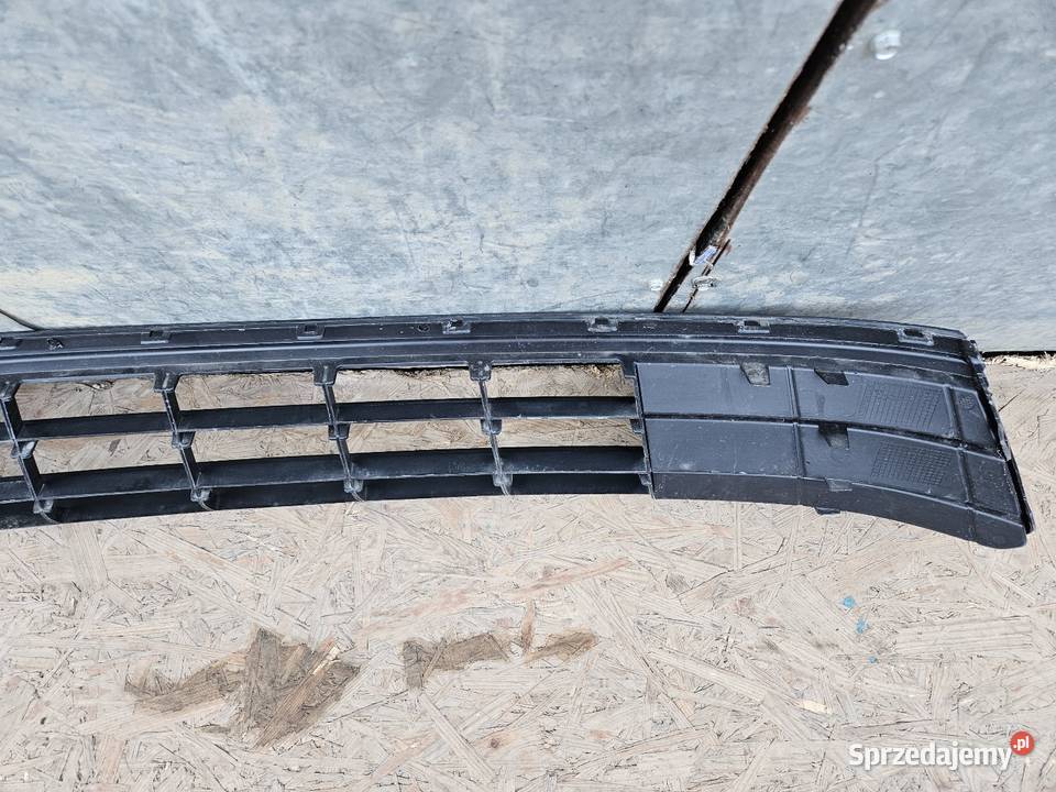 VW POLO VI LIFT 2GS KRATKA ŚRODKOWA ZDERZAKA Międzychód