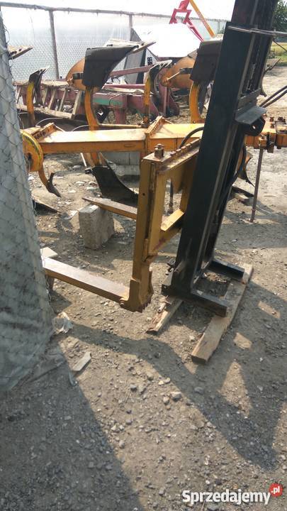 Paleciak do traktora nieuszkodzony Stabrów