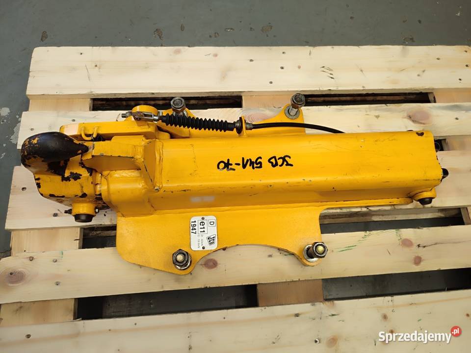 Zaczep hydrauliczny hitch 81719783 JCB 54170