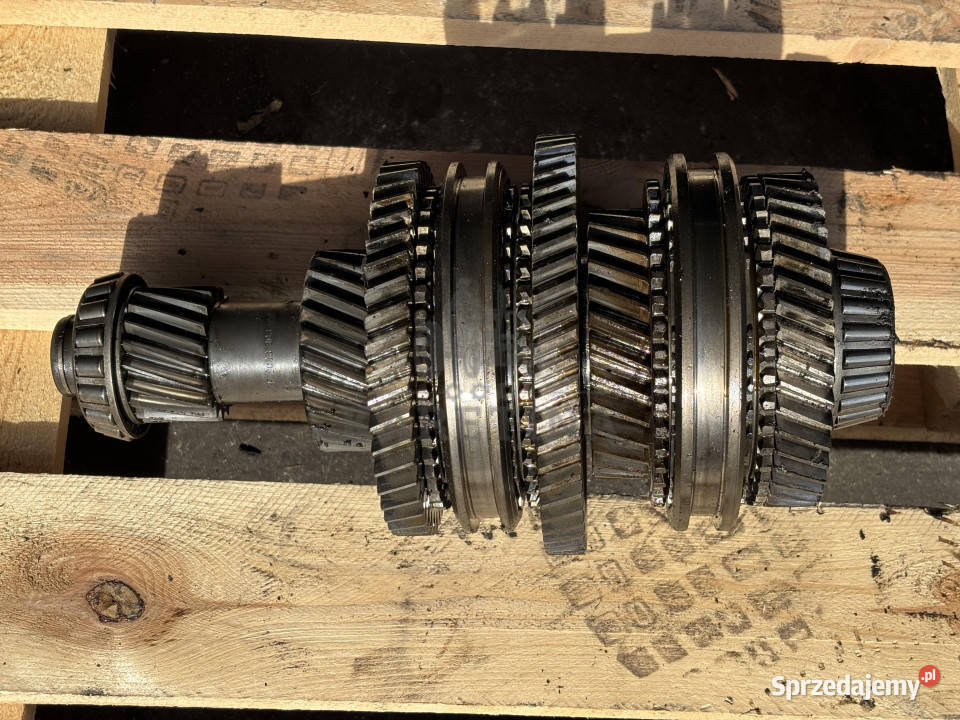 Deutz Fahr 6190 Powershift Wał Pośredni Koło Jastrzębniki