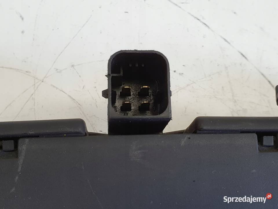 CEWKA ZAPŁONOWA Peugeot 307 14 8V 9654814480 Rudka