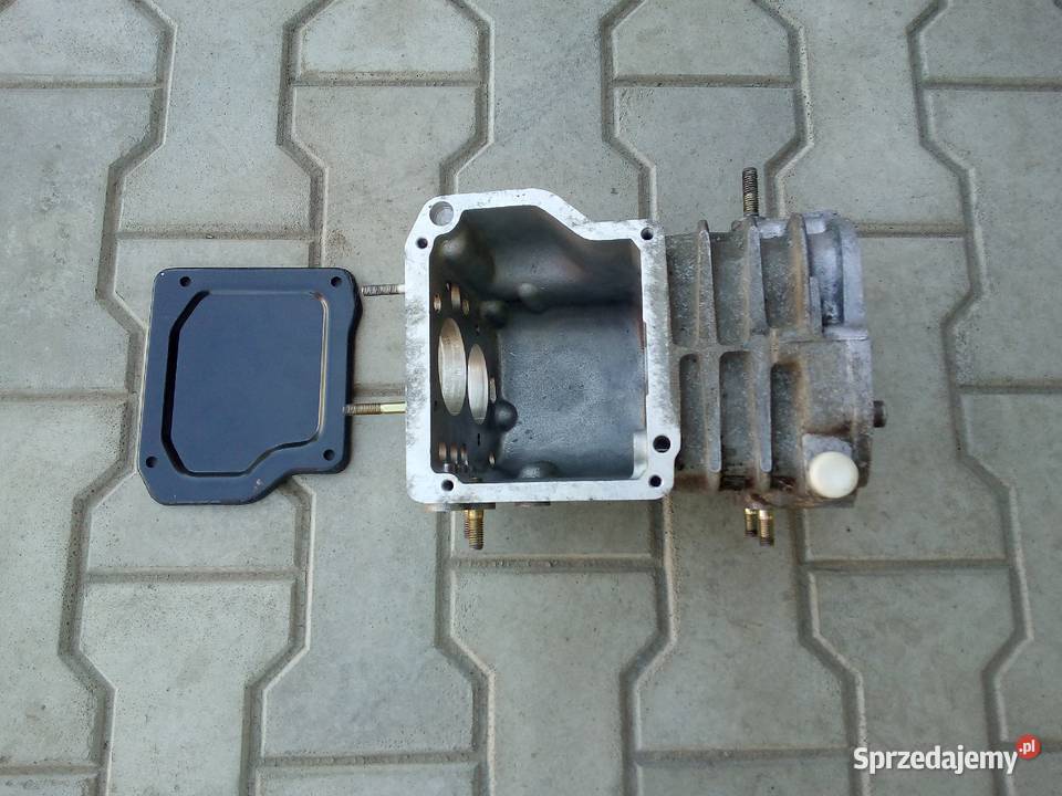 Obudowa Skrzyni Biegów Fiat 126p skrzynie biegów Stalowa Wola