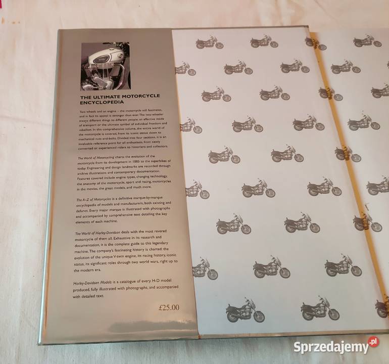 THE ULTIMATE MOTORCYCLE ENCYCLOPEDIA HARLEY twarda z obwolutą małopolskie Kraków