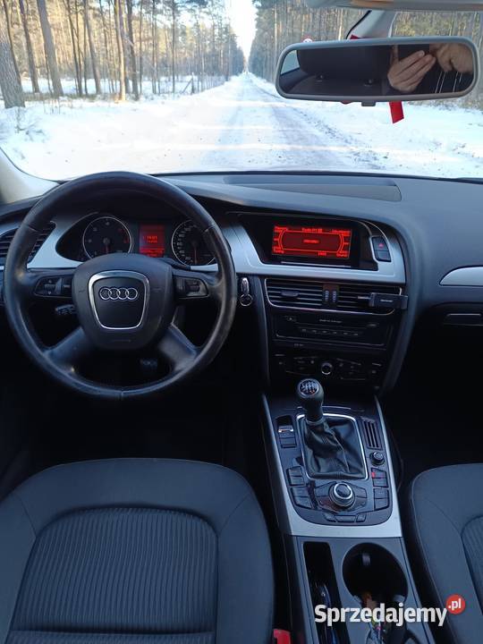 Audi A4B8 Mniów