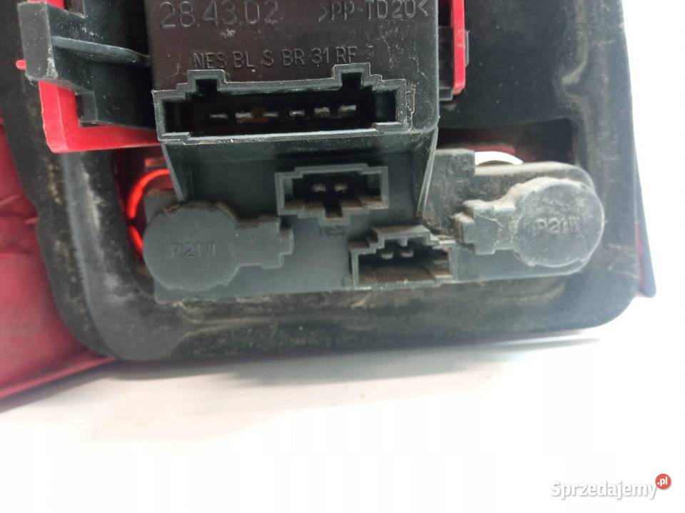 LAMPA TYŁ PRAWA KOMBI 1J9945075P VW Volkswagen sprzedam