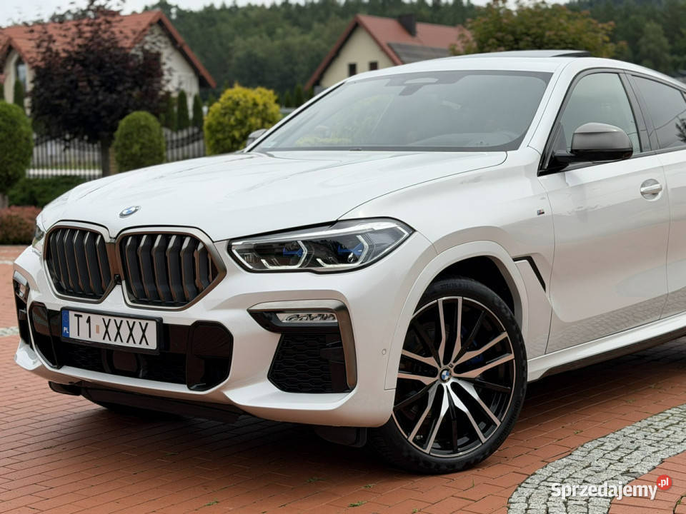 BMW X6 M50d 400 G06 Salon Bezwypadkowa Mały elektrycznie ustawiane fotele Widełki