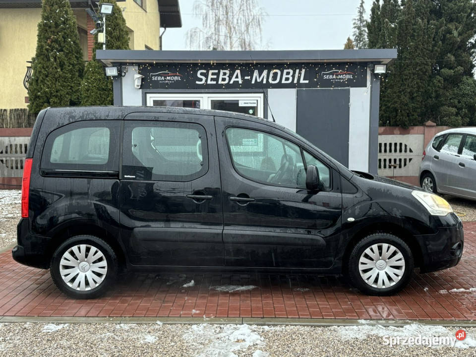 Citroen Berlingo Gwarancja Serwis ASO kurtyny powietrzne Sade Budy