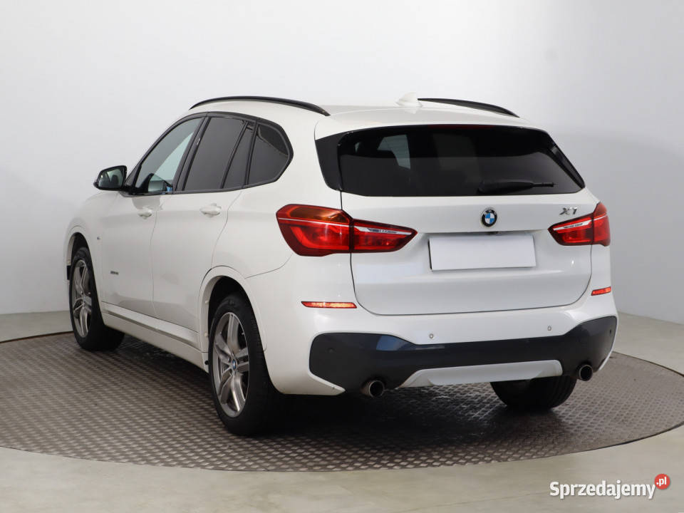 BMW X1 xDrive20i elektryczne lusterka Bielany Wrocławskie