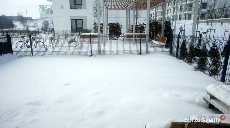 2 pokoje z ogródkiem i halą garażowązwierzęta balkon pomorskie Gdańsk