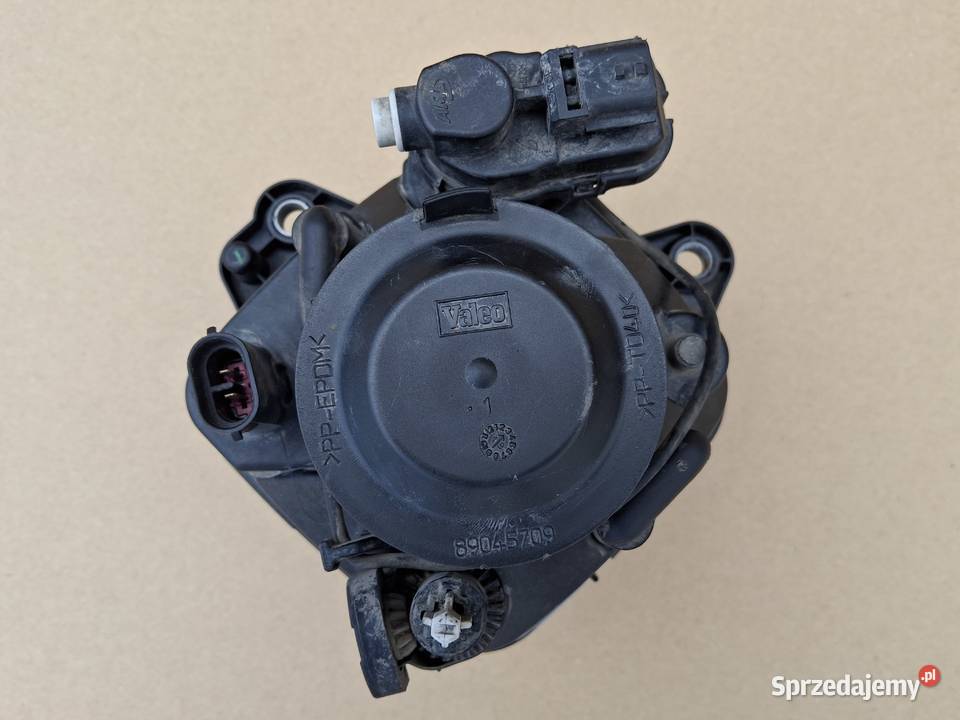 RENAULT GAMA D HALOGEN LEWY LAMPA PRZECIWMGIELNA