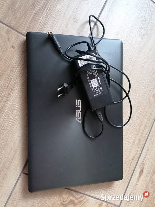 Sprzedam laptop Asus X550c