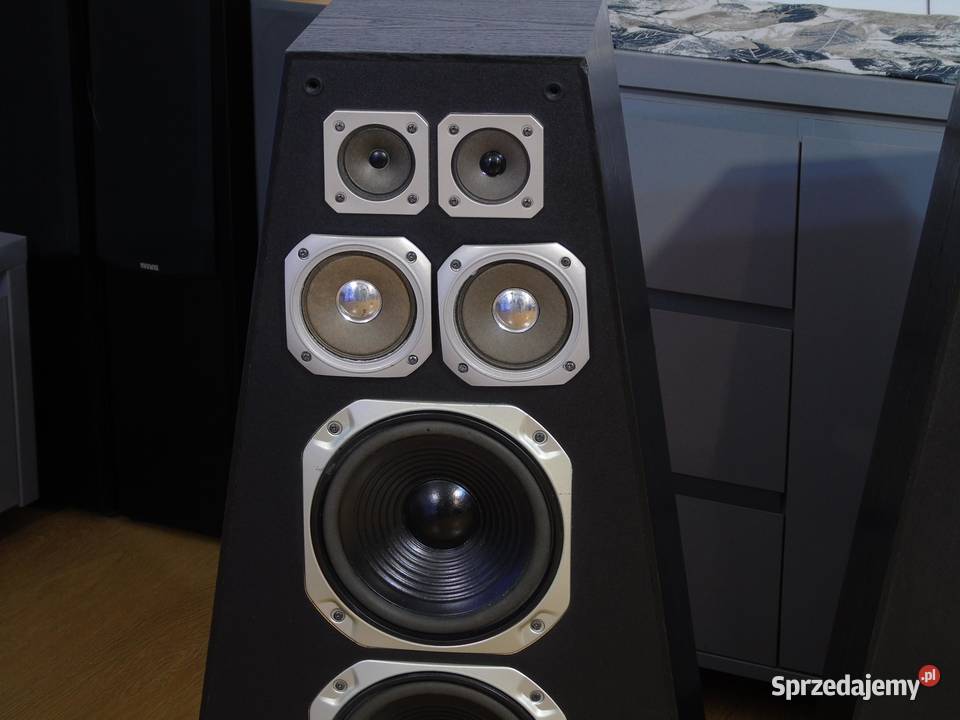 Kolumny imprezowe Pyramide 2 x 650 wat sprawne Jasło