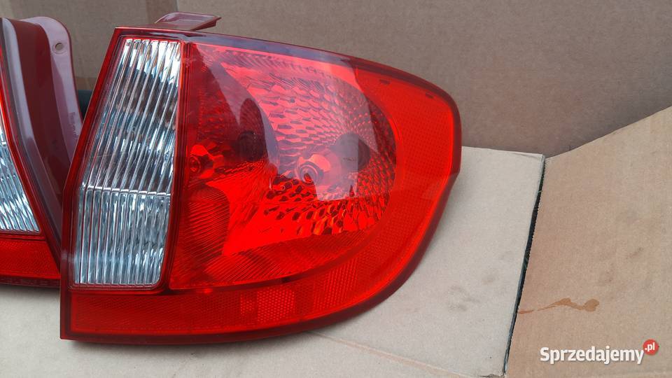 lampa tył tylna prawa lewa hyundai getz lift fl Dębno