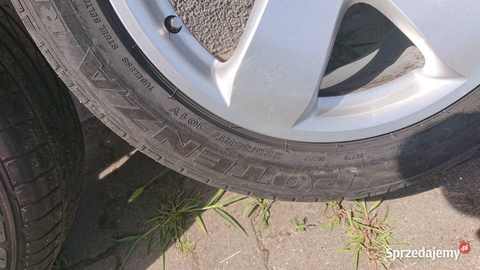 Aluminiowe felgi z oponami Mercedes Viano Koła i felgi zachodniopomorskie Szczecin