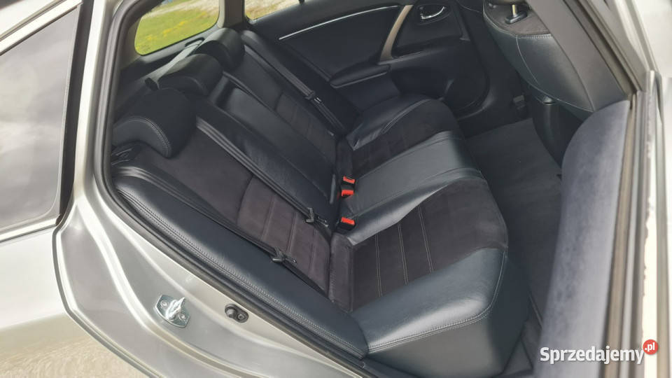 Toyota Avensis 18 16v 147 Automat NAVI Skóra gniazdo SD świętokrzyskie Chmielnik