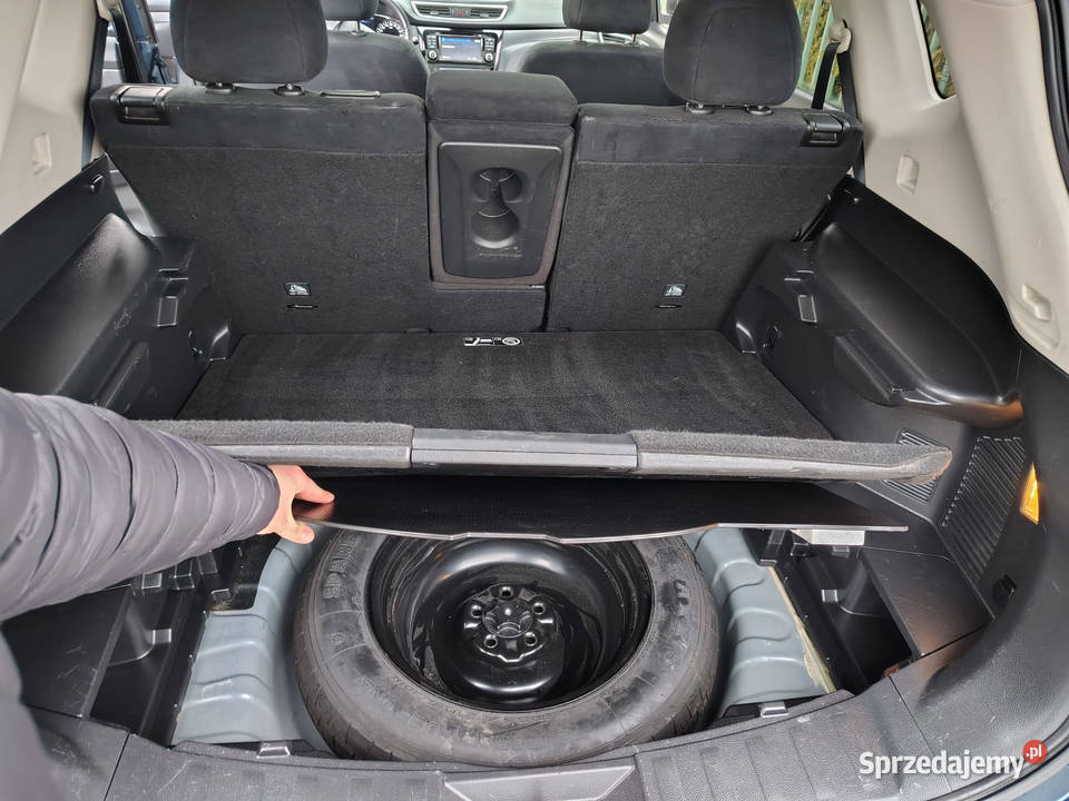 Nissan Xtrail 16benzyna szyberdach kamera 360 aluminiowe felgi Sompolno