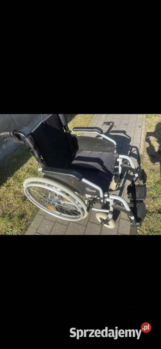 Wózek inwalidzki składany lekki sprawny Sprzęt rehabilitacyjny i ortopedyczny Koprzywnica
