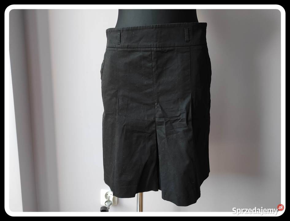 Czarna spódnica ZARA BASIC 40 L z kieszeniami Płock