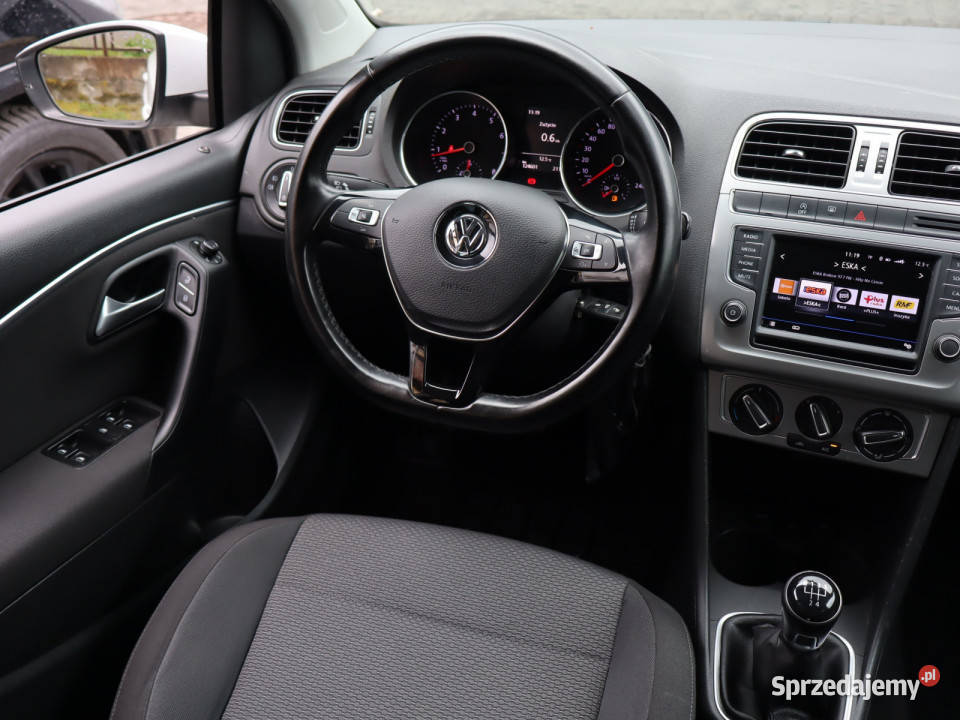 VW Polo 12 TSI biały sprzedam