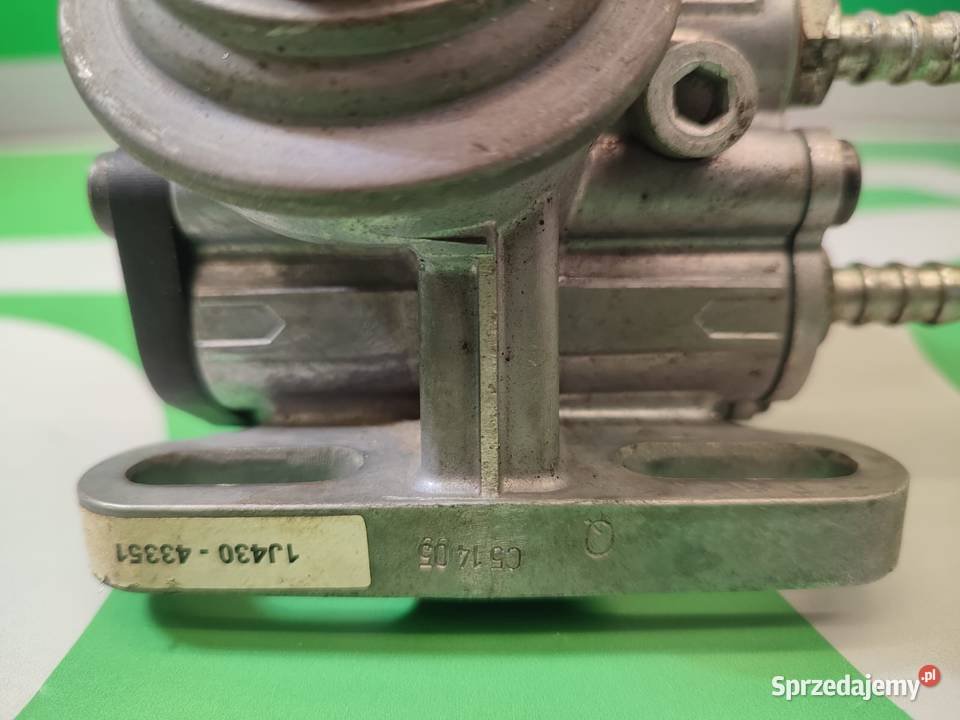 Obudowa filtra paliwa Kubota 1J4304335 Separator