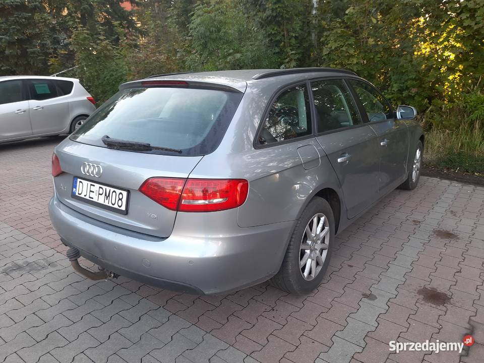 AUDI A4 B8 Kombi 2011 20 TDI 143 Klima Xenon elektryczne lusterka Jelenia Góra