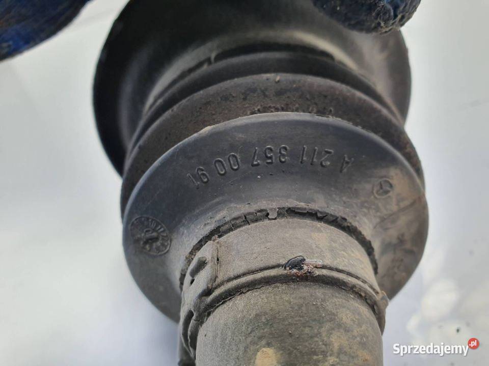 PÓŁOŚ LEWA TYŁ MERCEDES EKLASA W212 Pozostałe Lipno