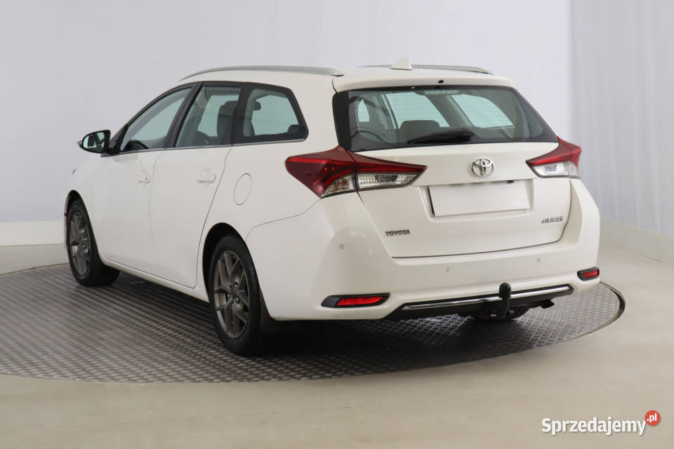 Toyota Auris 16 Valvematic