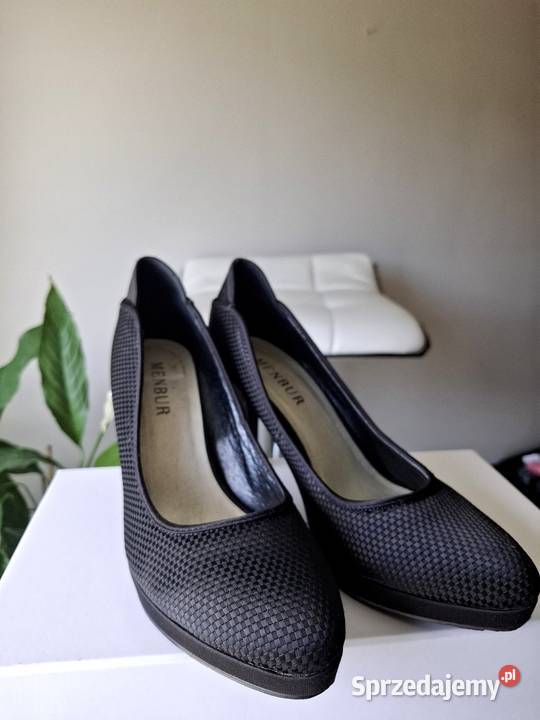 Eleganckie 38 czółenka na platformie MENBUR małopolskie Kraków