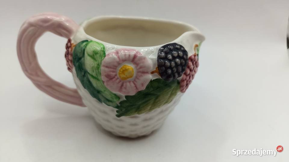 Mlecznik ceramika jesienne maliny jeżyny Dzbanki, karafki i mleczniki Dzbanki, karafki i mleczniki lubelskie Zamość