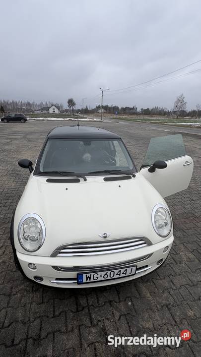 Mini Cooper R50 16 Benzyna LPG 2005 r 4osobowy Kozienice