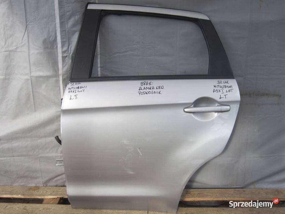 MITSUBISHI ASX 11r drzwi lewe tył
