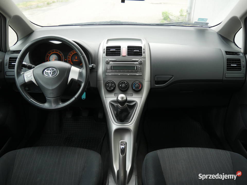 TOYOTA AURIS 14 Salon Polska 5 drzwi 2 x OPONY nieuszkodzony Gostynin sprzedam