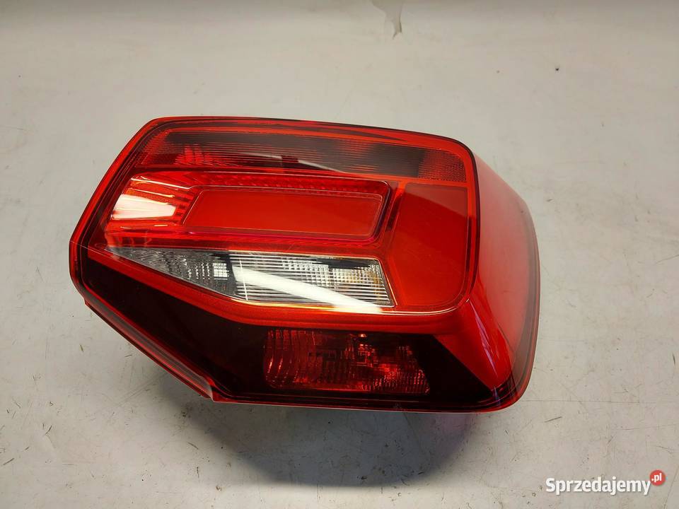 Audi Q2 81A Lampa tył prawa 81A945070B