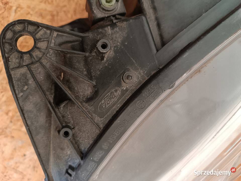 LAMPA LEWY PRZÓD REFLEKTOR EU EM2B13W030CH FORD Nowy Tomyśl