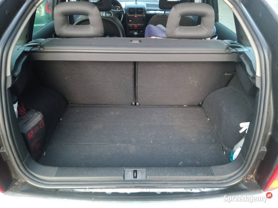 Sprzedam AUDI A2 14 TDI srebrny A2 Samochody osobowe Wrocław