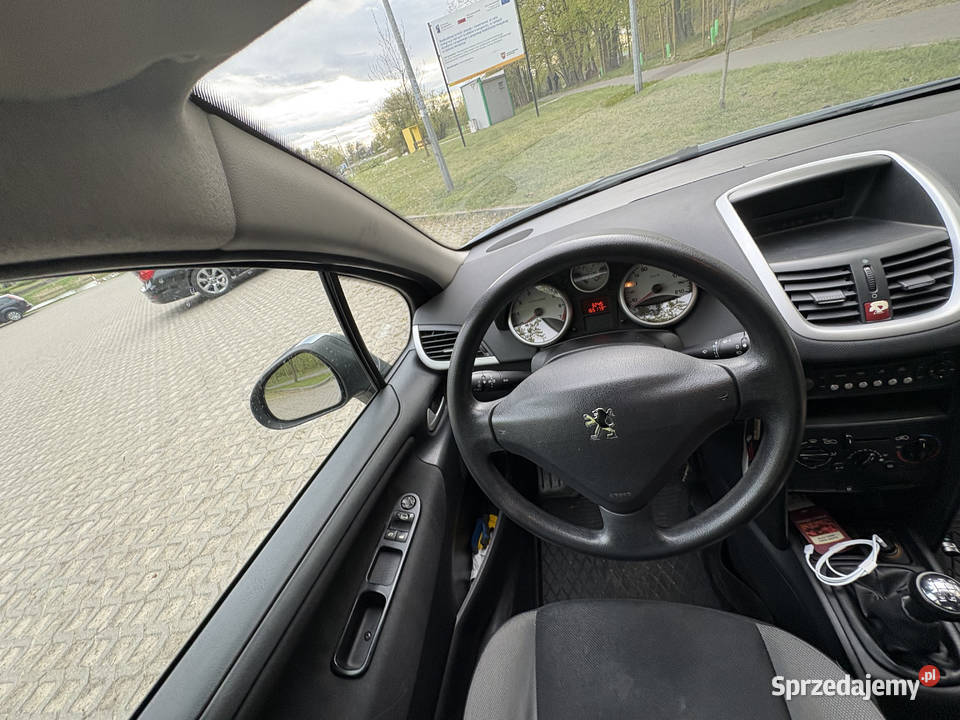 Peugeot 207 bezywpadkowy 2008 14 PB LPG ZADBANY manualna Września