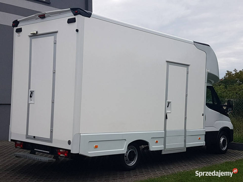 Iveco Daily KONTENER NISKOPODŁOGOWY 443x223x242 garażowany śląskie