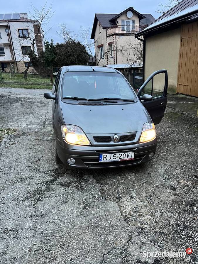 Reno Scenic 19 DCI diesel 2002 ważne opłaty do manualna