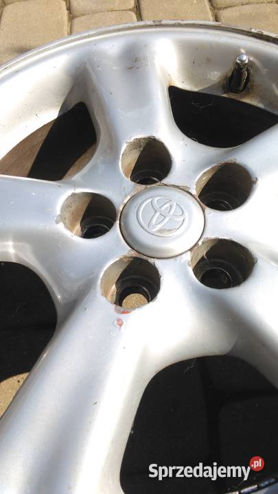 Felgi aluminiowe 15 Toyota 15x6JJ ET39 5x100 4 Koła i felgi Klimontów