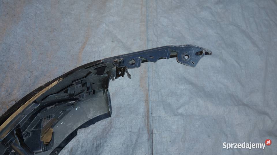 VOLVO V60 II 18 ZDERZAK PRZEDNI PRZÓD Karoseria